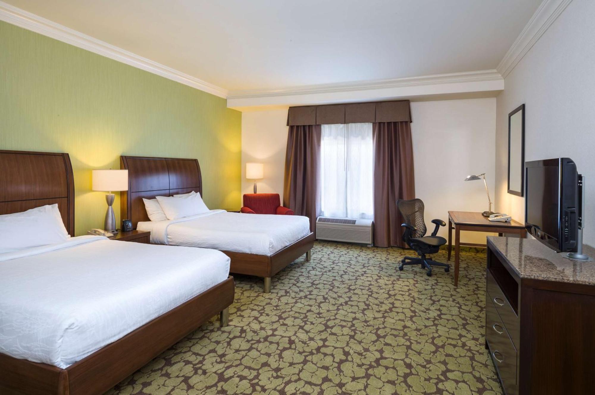 Hilton Garden Inn Edison/Raritan Center מראה חיצוני תמונה
