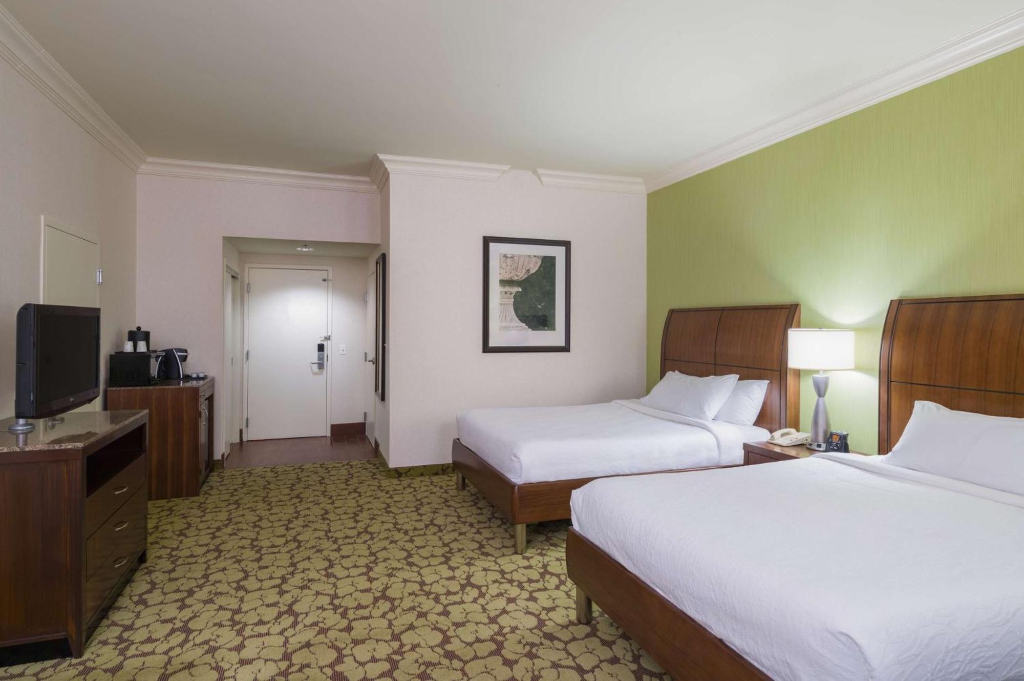 Hilton Garden Inn Edison/Raritan Center מראה חיצוני תמונה