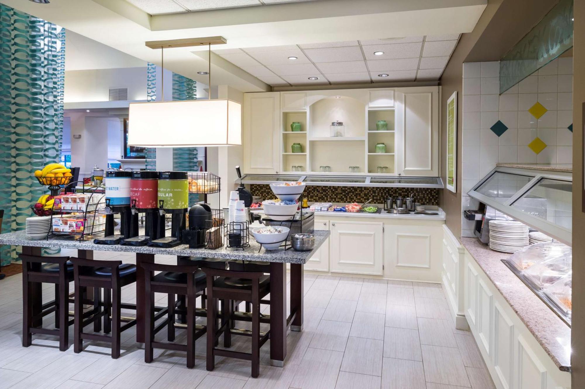 Hilton Garden Inn Edison/Raritan Center מראה חיצוני תמונה