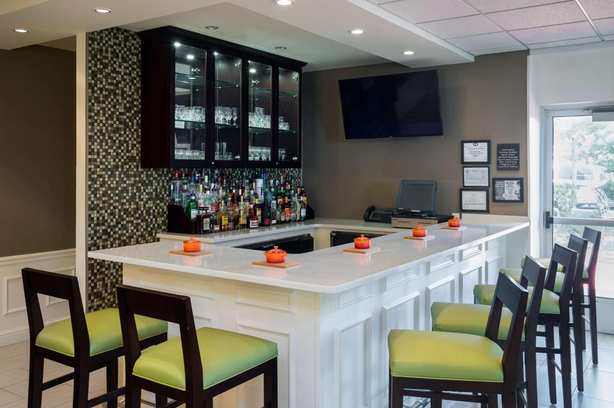 Hilton Garden Inn Edison/Raritan Center מראה חיצוני תמונה