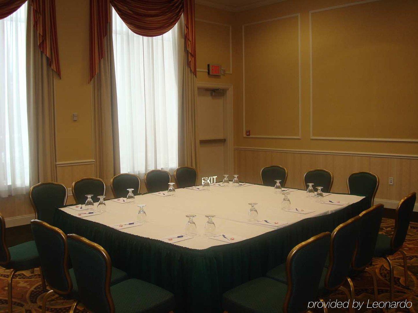 Hilton Garden Inn Edison/Raritan Center מתקנים תמונה